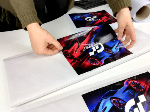 Koperty na tablice rejestracyjne